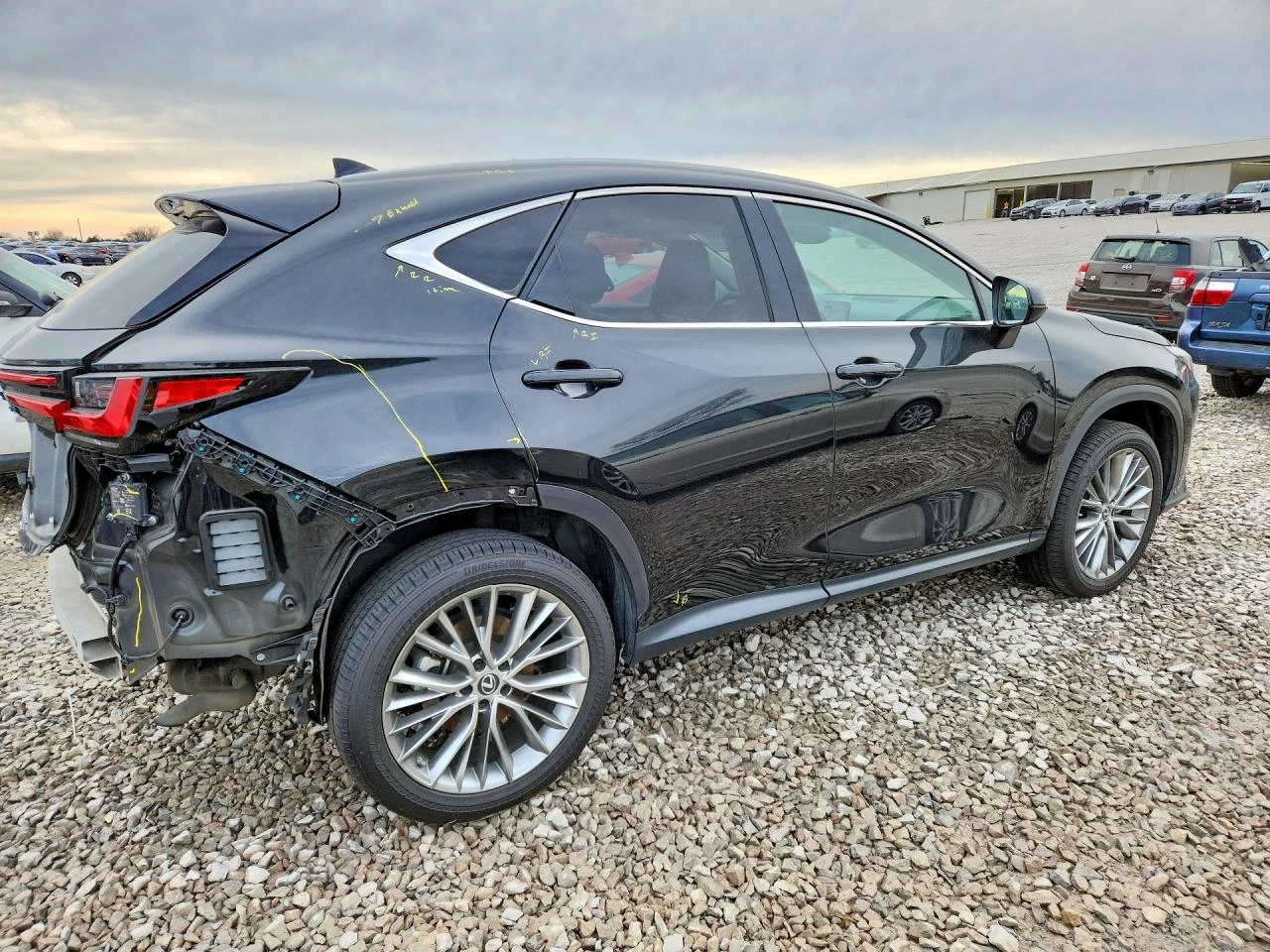 Lexus NX 350H* HYBRID* KEYLESS* AWD* , снимка 4 - Автомобили и джипове - 53814328