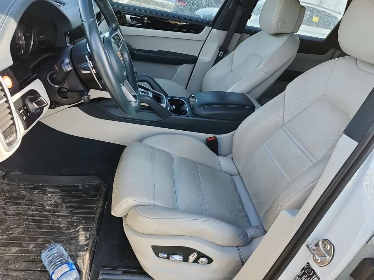 Porsche Cayenne * E HYBRID * CARFAX * ЦЕНА ДО БГ, снимка 5 - Автомобили и джипове - 54042991