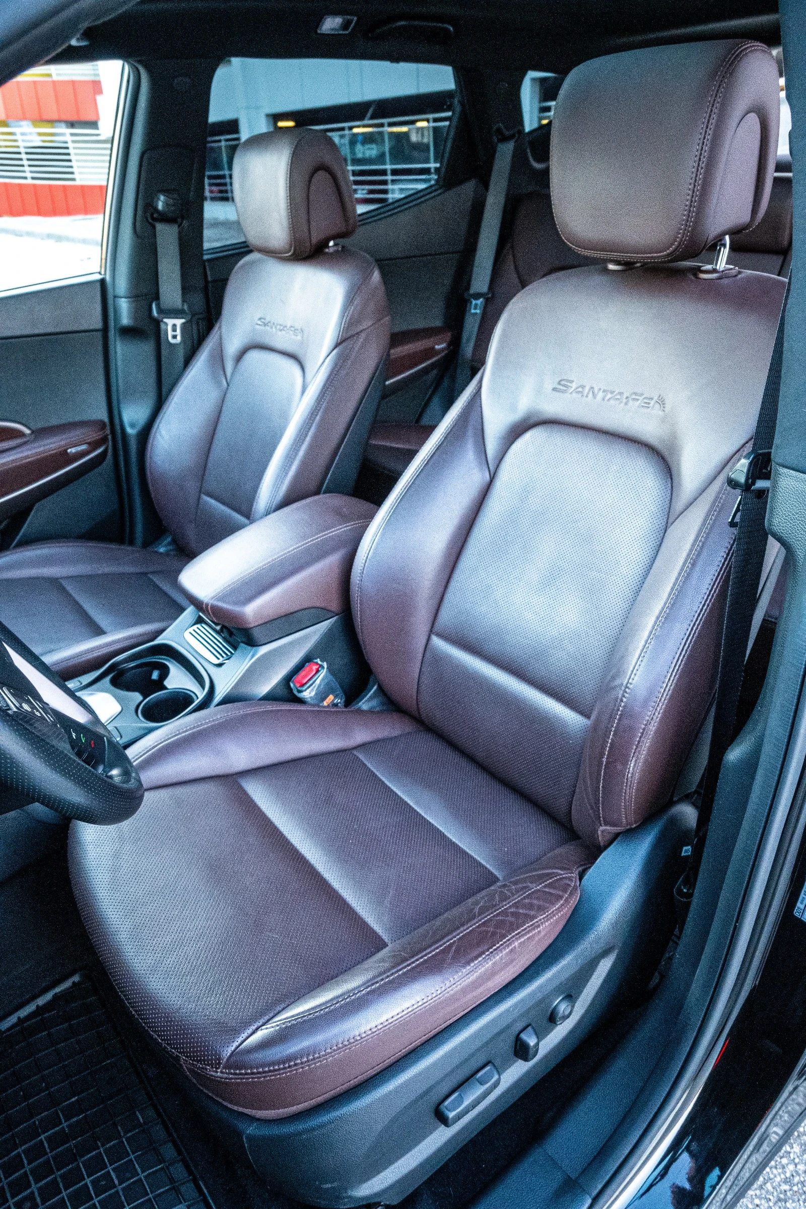 Hyundai Santa fe 2.2CRDI 202кс, 4WD, Facelift, 7места, Keyless, снимка 9 - Автомобили и джипове - 54143388