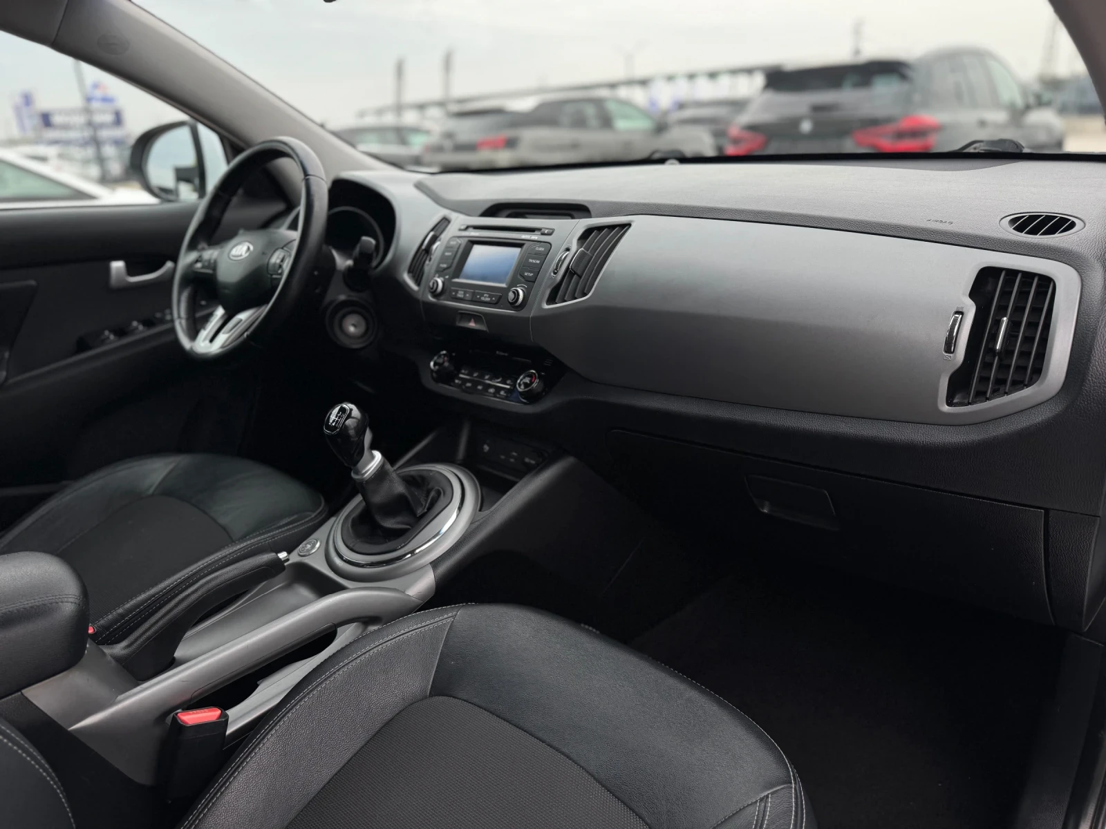 Kia Sportage 1.6i gas-i BRC, снимка 12 - Автомобили и джипове - 54214173