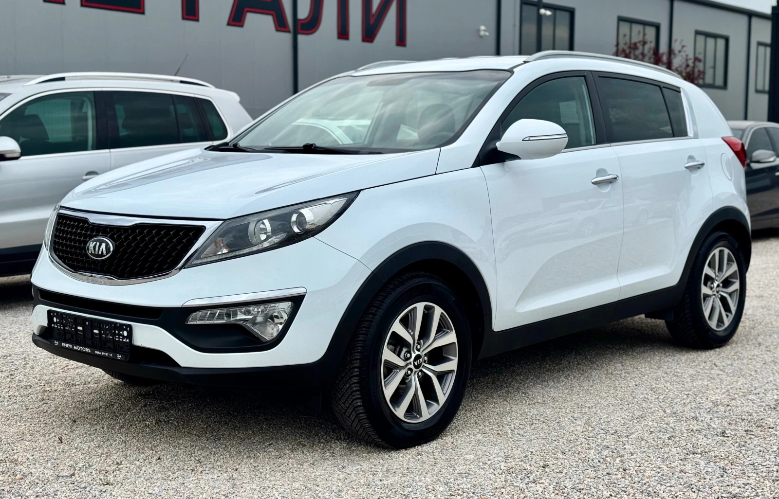 Kia Sportage 1.6i gas-i BRC, снимка 3 - Автомобили и джипове - 54214173