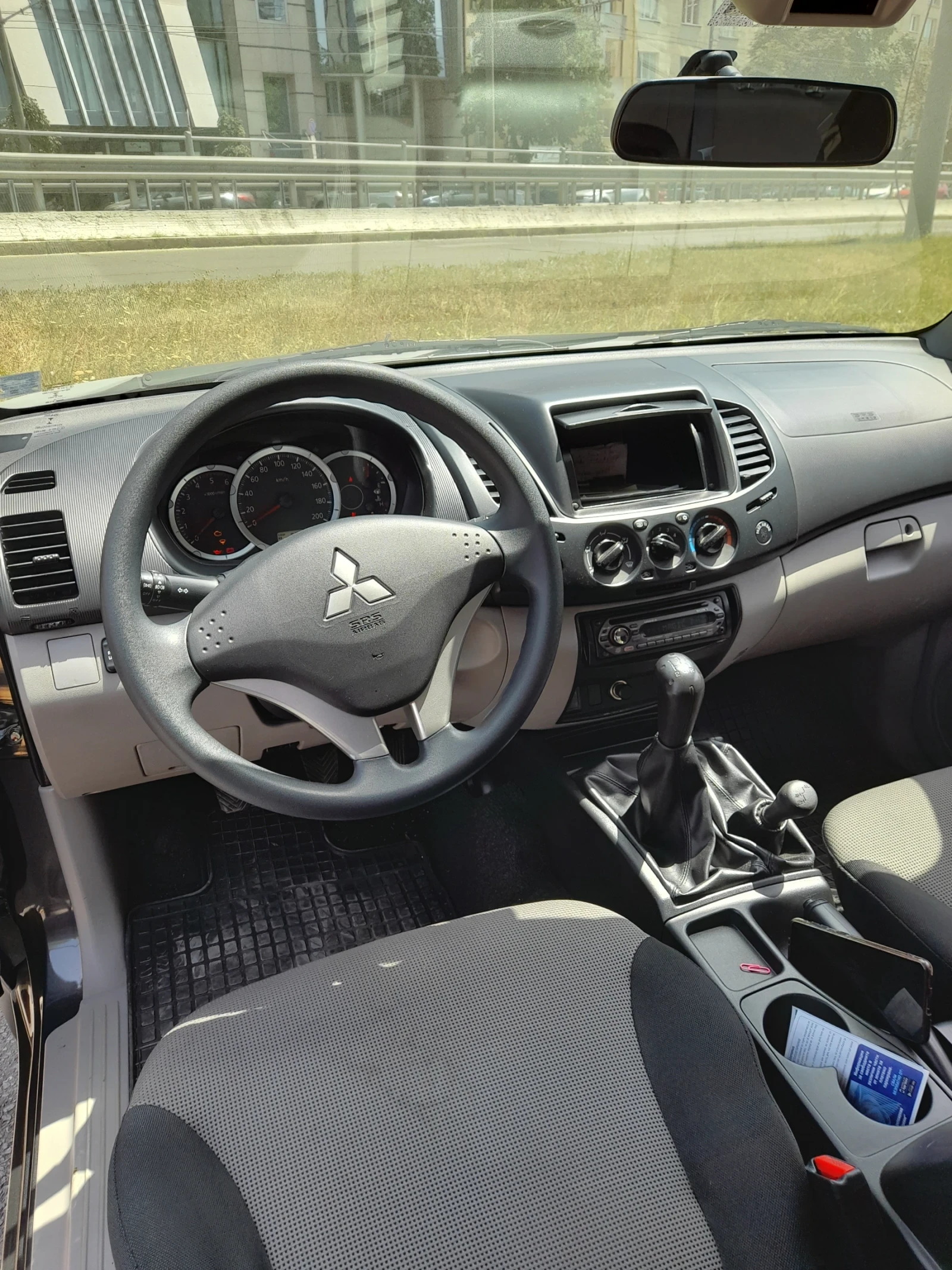 Mitsubishi L200 Пикап, снимка 5 - Автомобили и джипове - 54829892