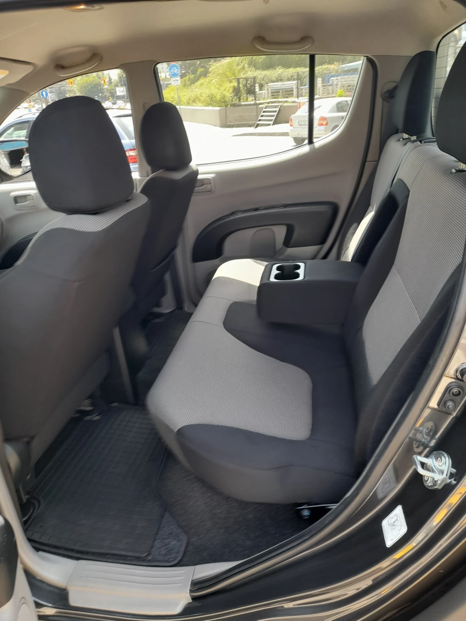 Mitsubishi L200 Пикап, снимка 6 - Автомобили и джипове - 54829892