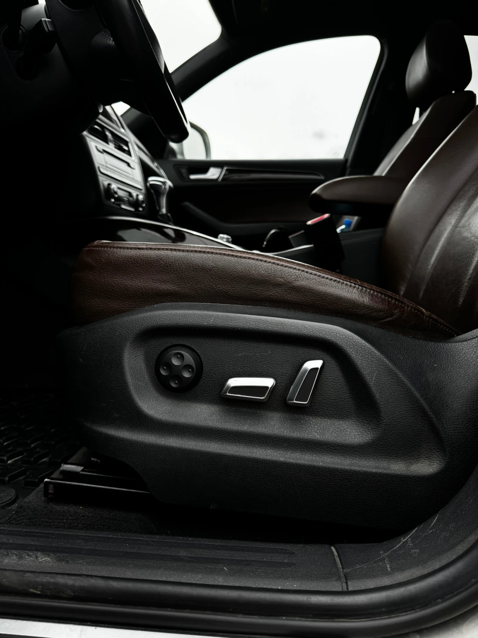 Audi Q5, снимка 6 - Автомобили и джипове - 55236136