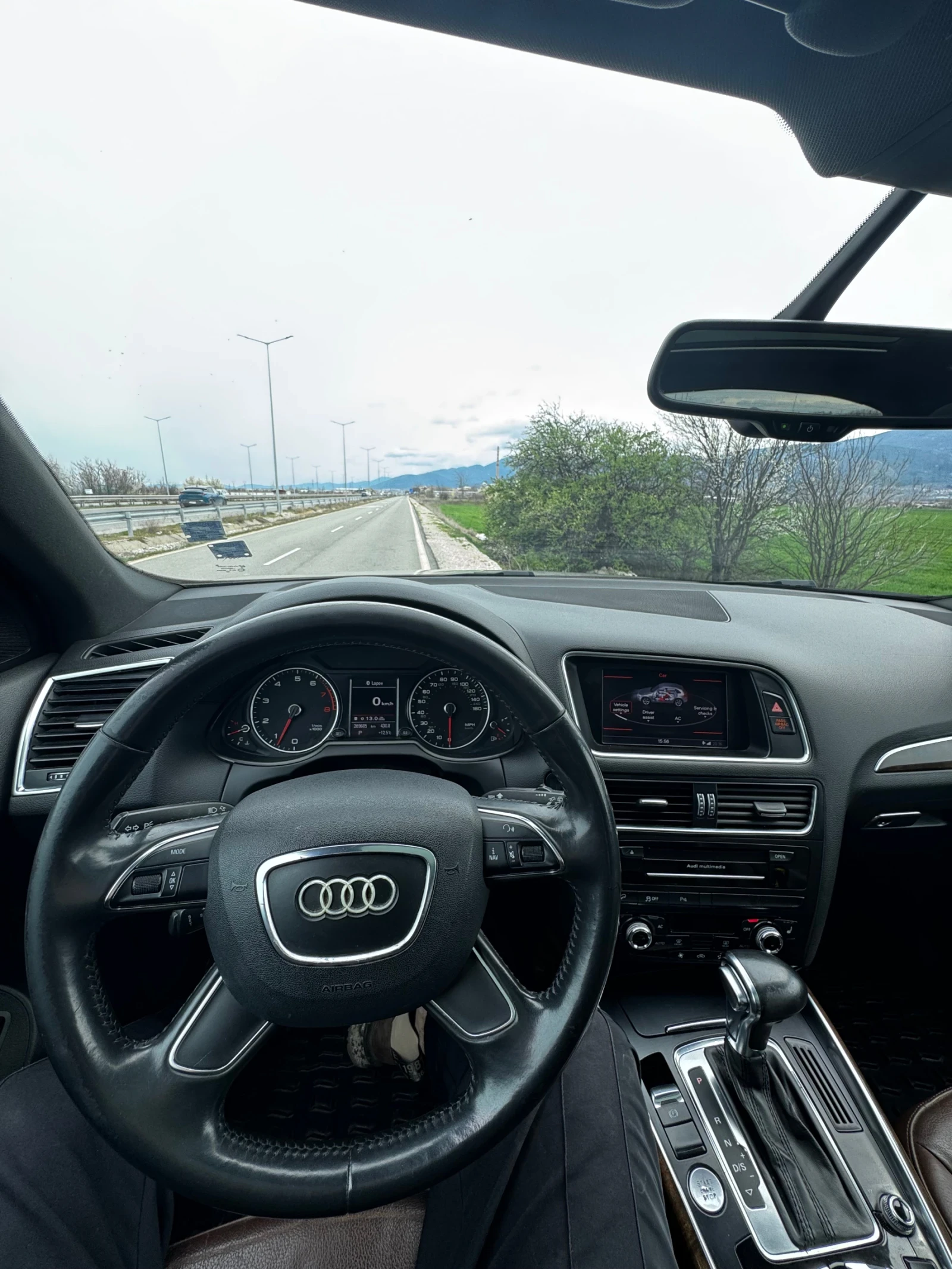 Audi Q5, снимка 5 - Автомобили и джипове - 55236136