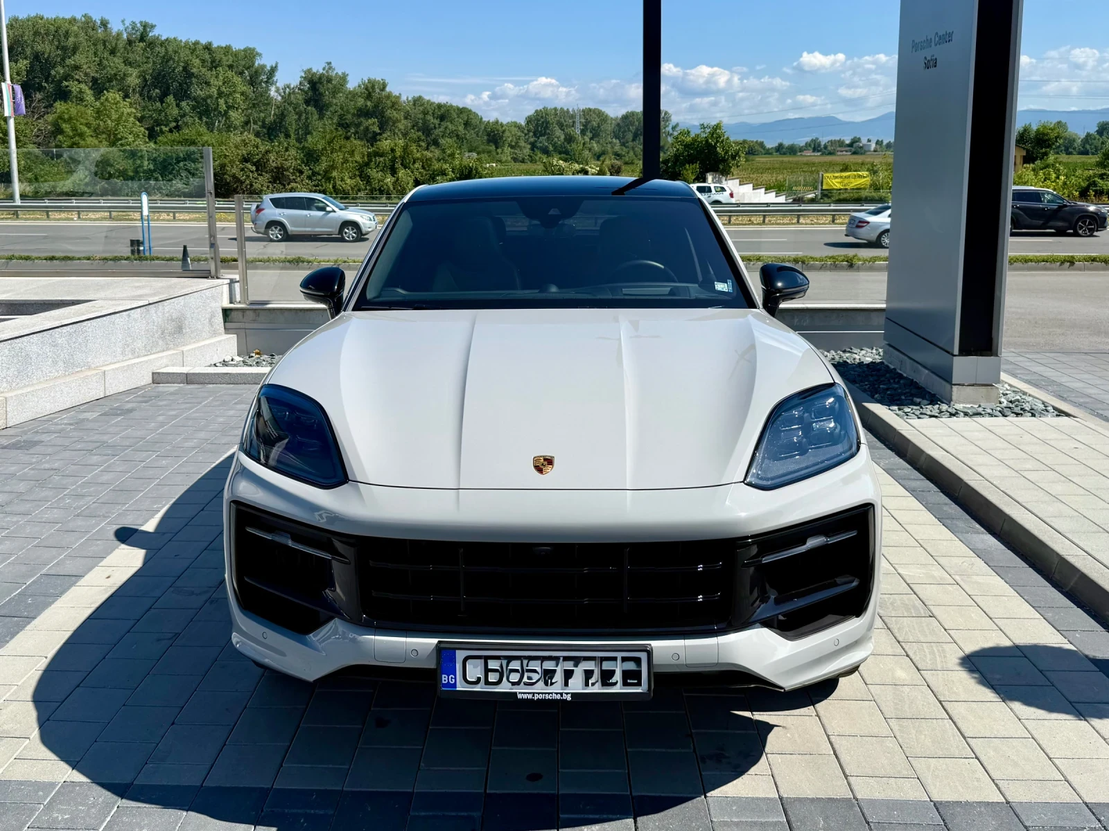 Porsche Cayenne Coupe | FULL | SportChrono | Гаранция 03.27, снимка 13 - Автомобили и джипове - 55569365