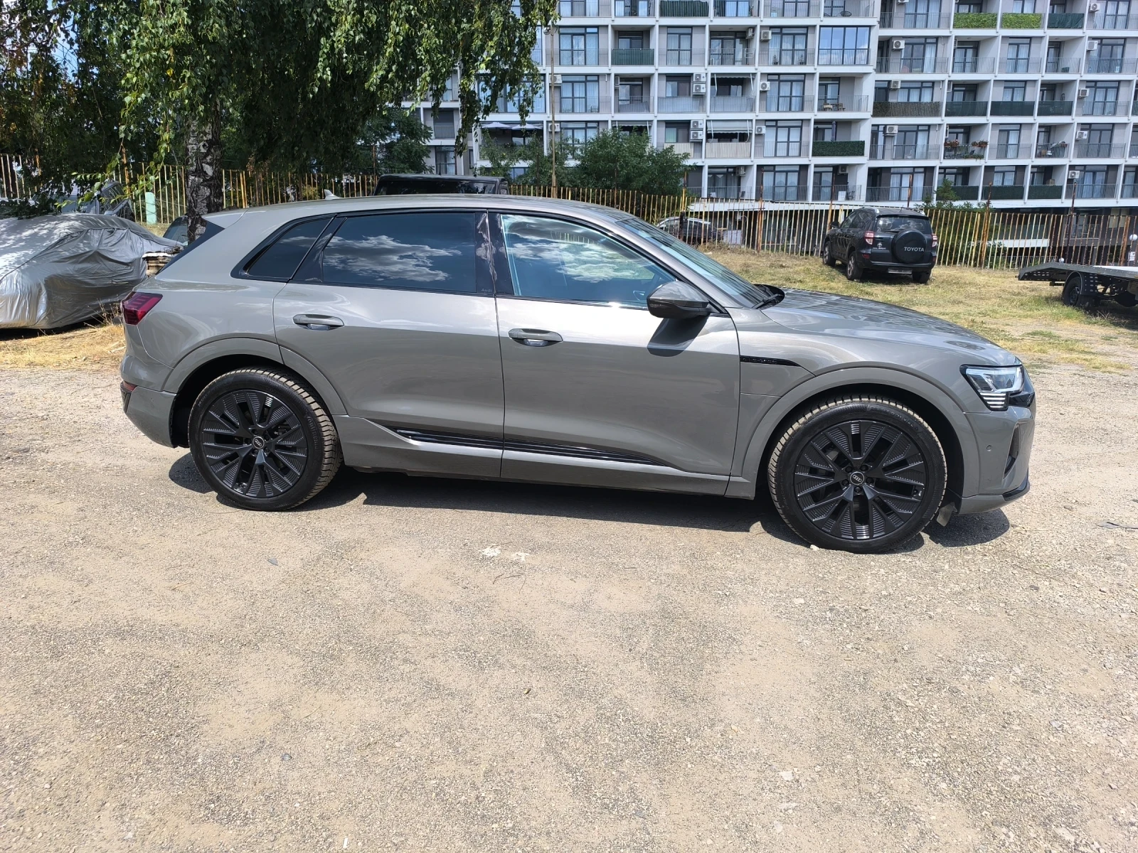 Audi Q8 E tron 4�4 ��� �������� | Mobile.bg � ����������� 3
