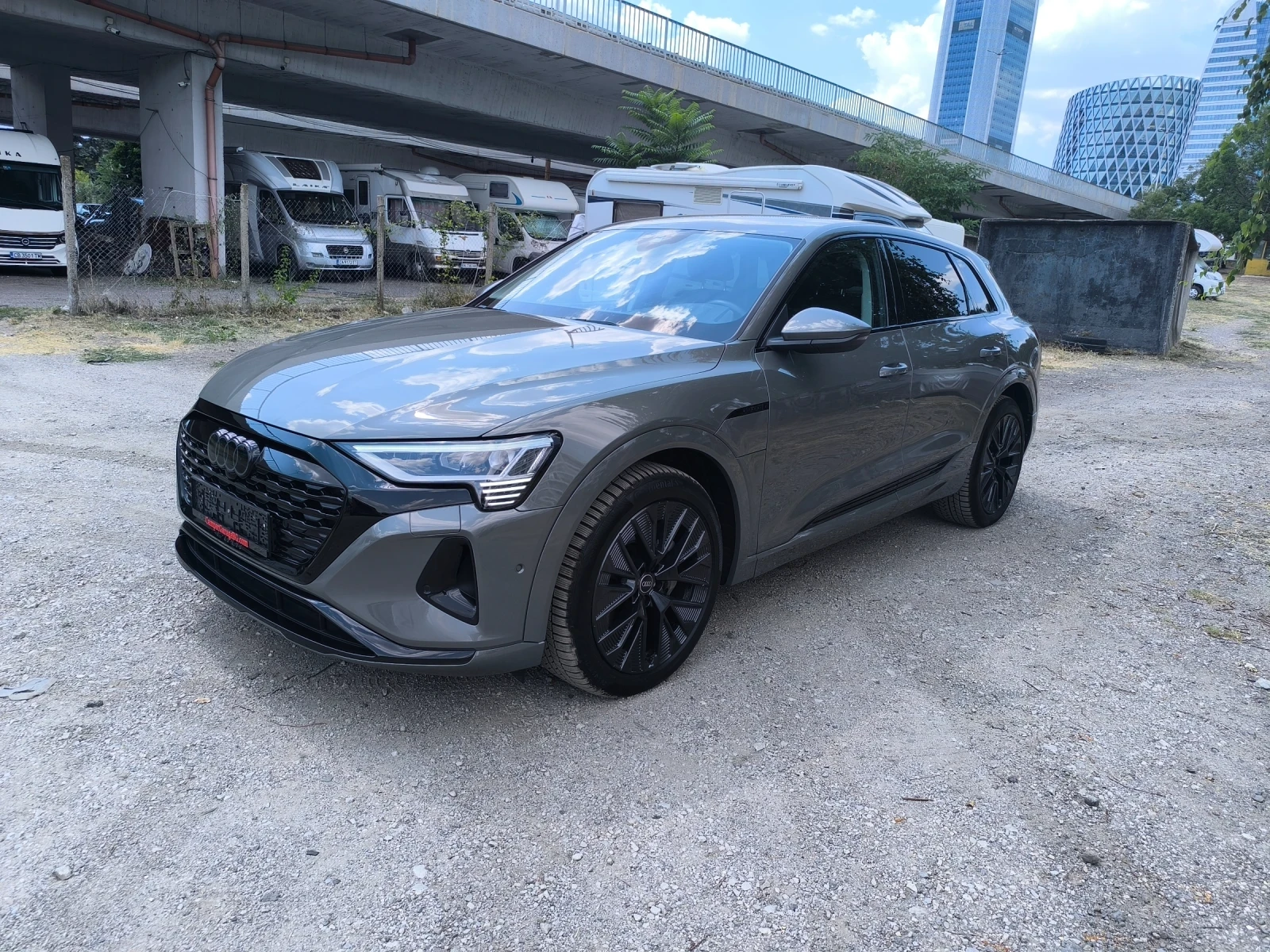 Audi Q8 E tron 4�4 ��� �������� | Mobile.bg � ����������� 1