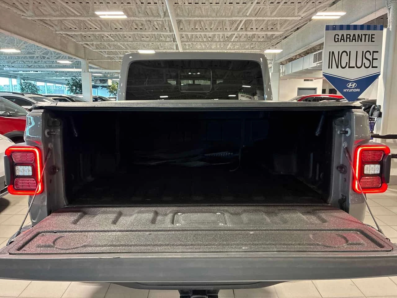 Jeep Gladiator * Rubicon * CARFAX * ЦЕНА ДО БГ, снимка 6 - Автомобили и джипове - 55711667