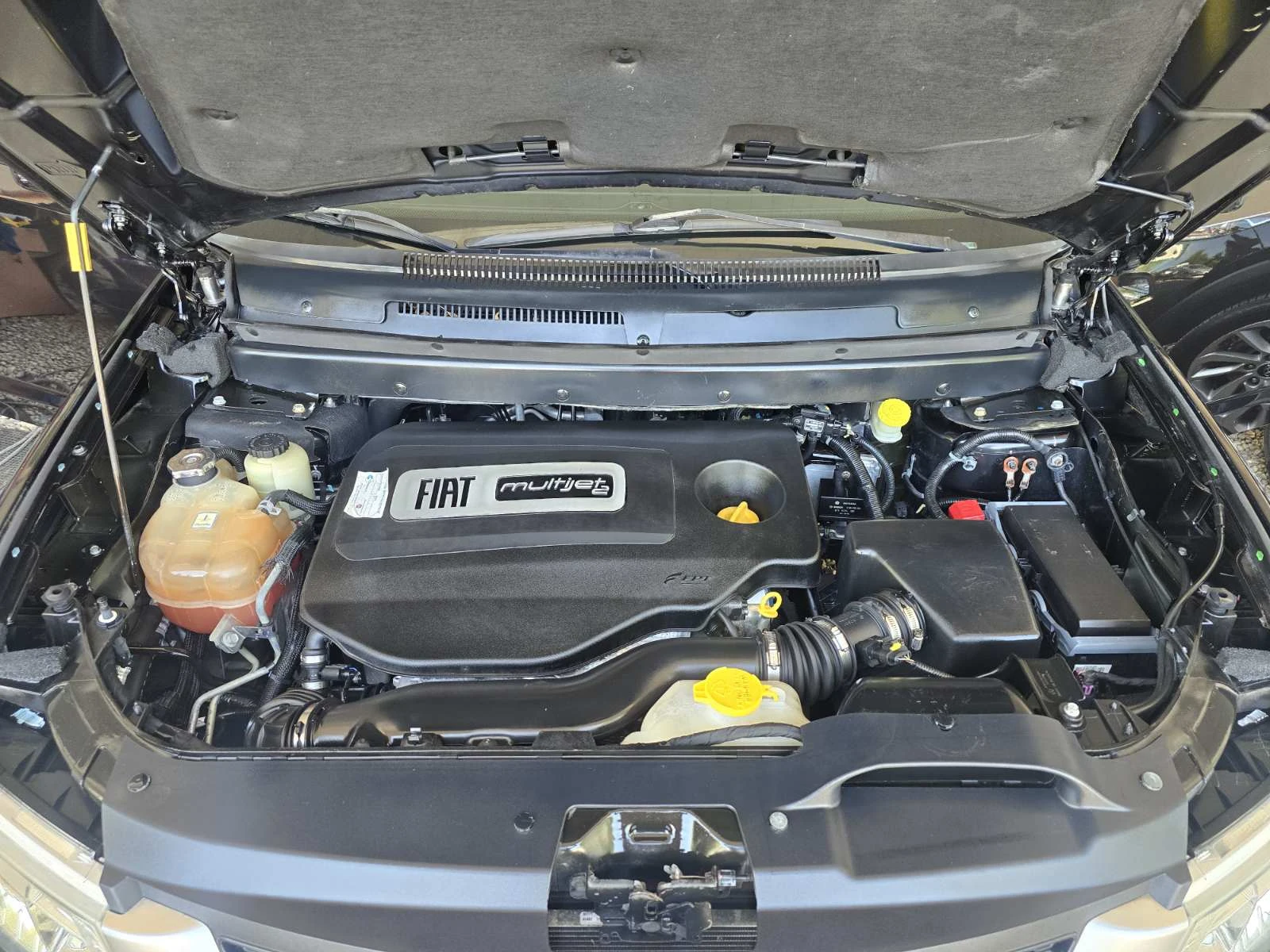 Fiat Freemont 2.0JTD, снимка 17 - Автомобили и джипове - 55754025