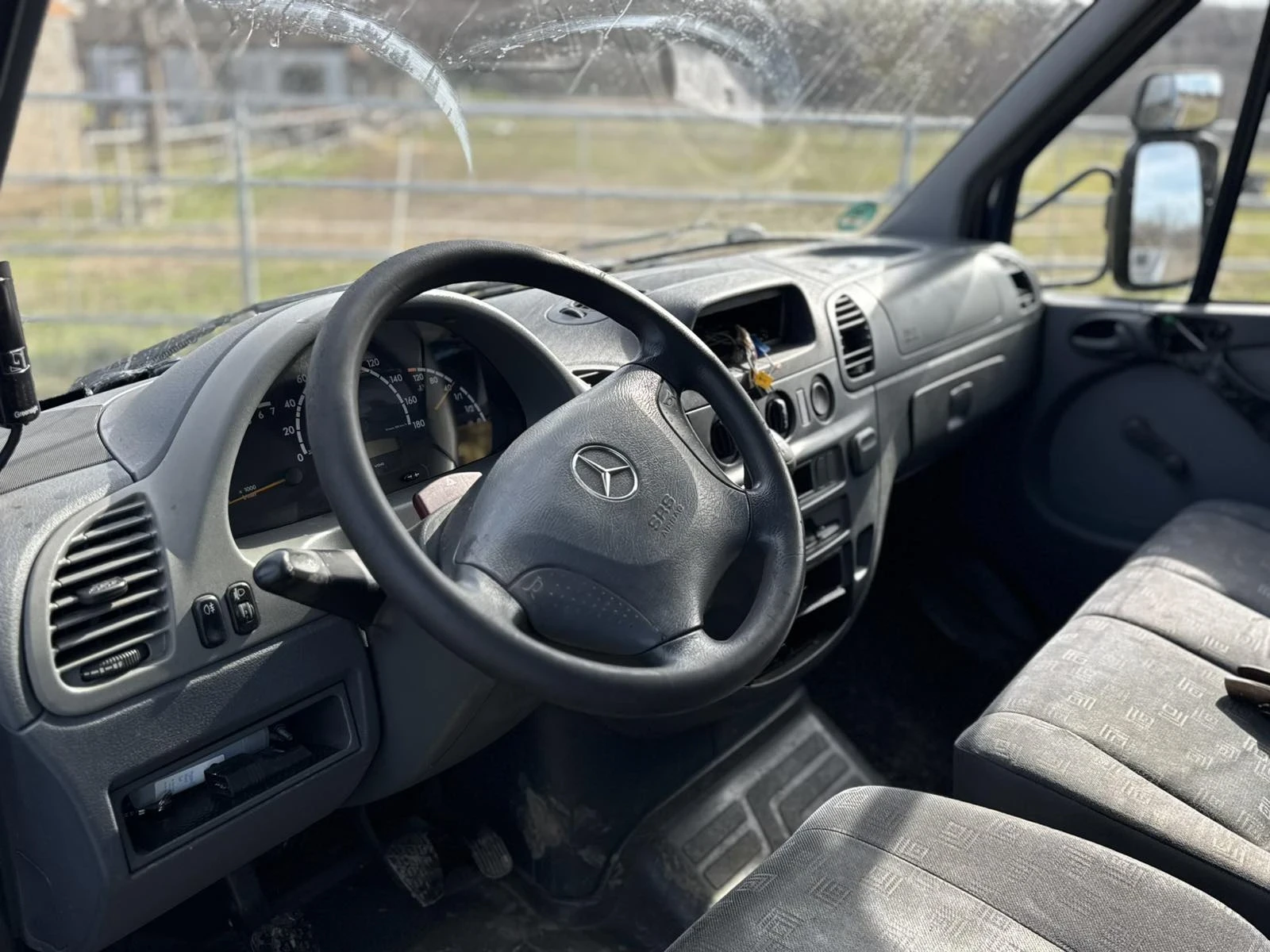 Mercedes-Benz Sprinter 313 2.2 CDI, снимка 5 - Бусове и автобуси - 53782841