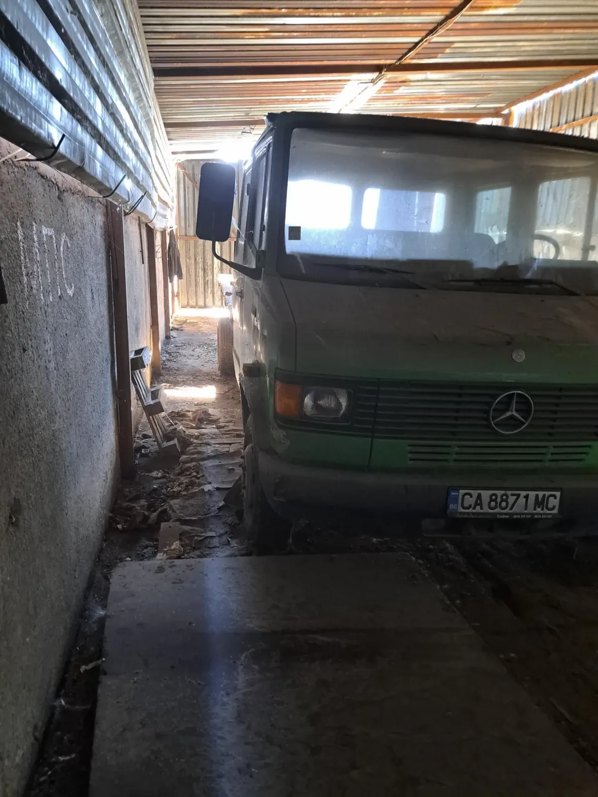 Mercedes-Benz 711, снимка 2 - Бусове и автобуси - 56725073