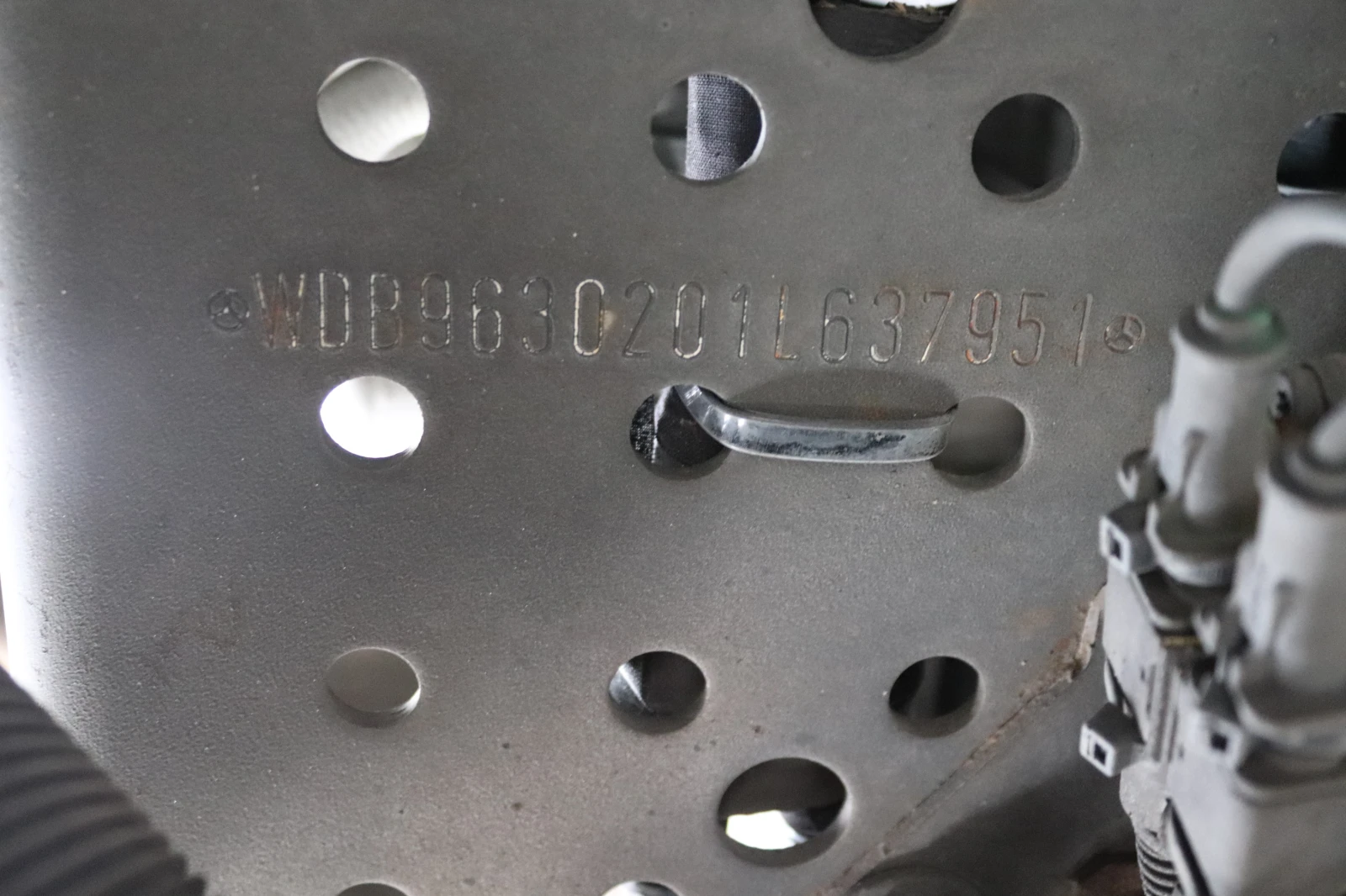 Mercedes-Benz Actros 2548  | Mobile.bg   16