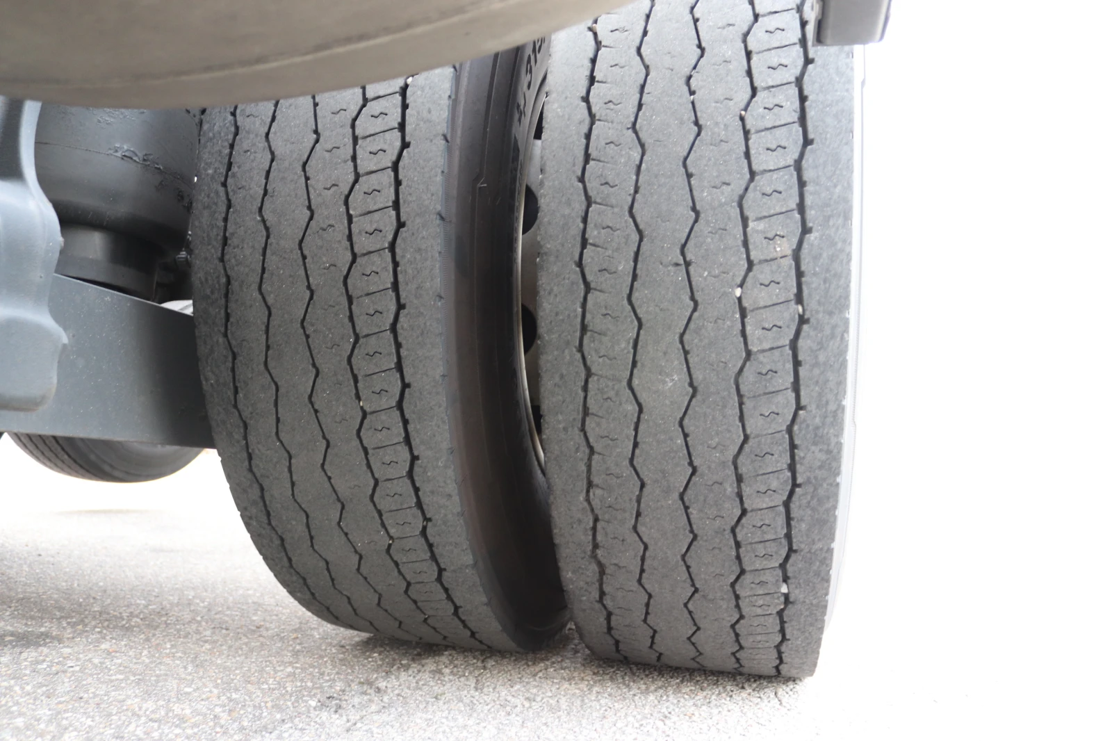 Mercedes-Benz Actros 2548  | Mobile.bg   17