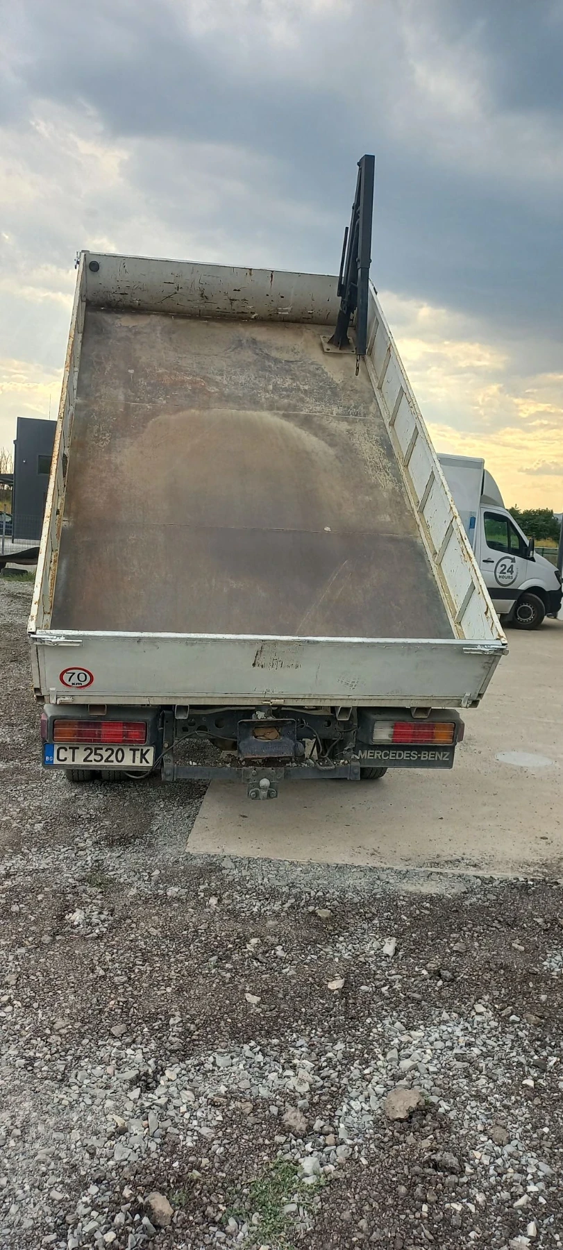 Mercedes-Benz 508 508D, снимка 7 - Камиони - 55577694