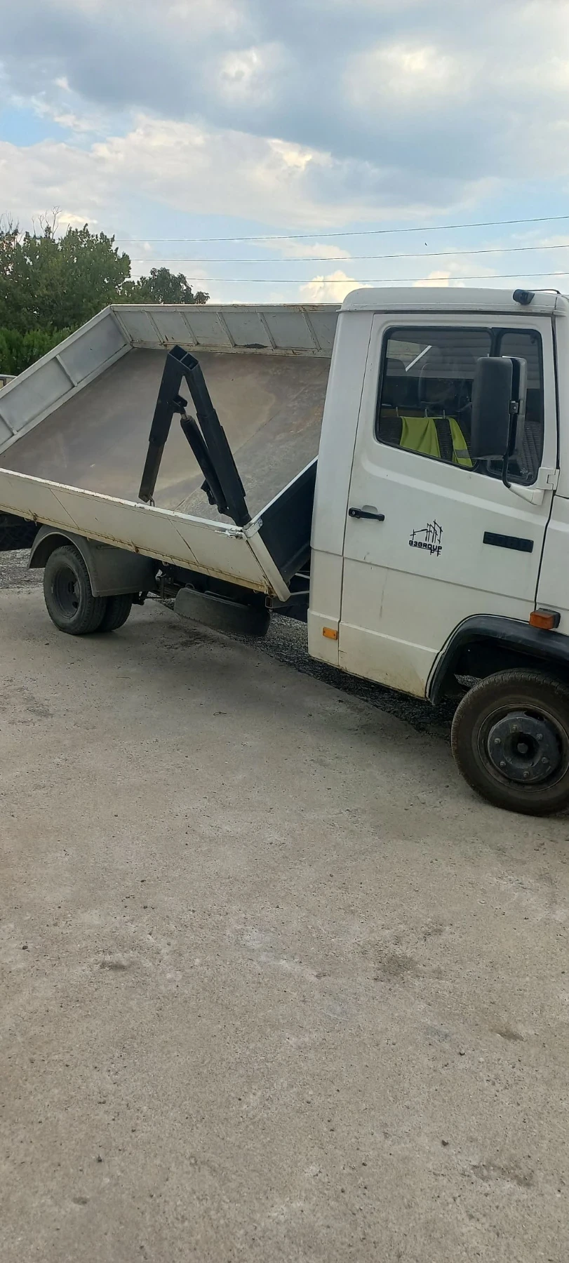 Mercedes-Benz 508 508D, снимка 4 - Камиони - 55577694