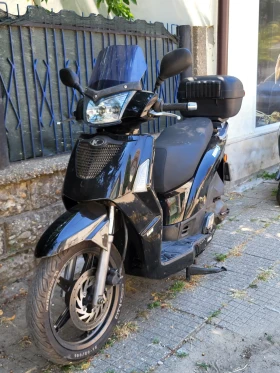     Kymco People S 125cc 10..
