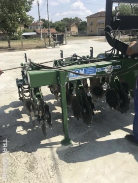  MOM | Mobile.bg    8