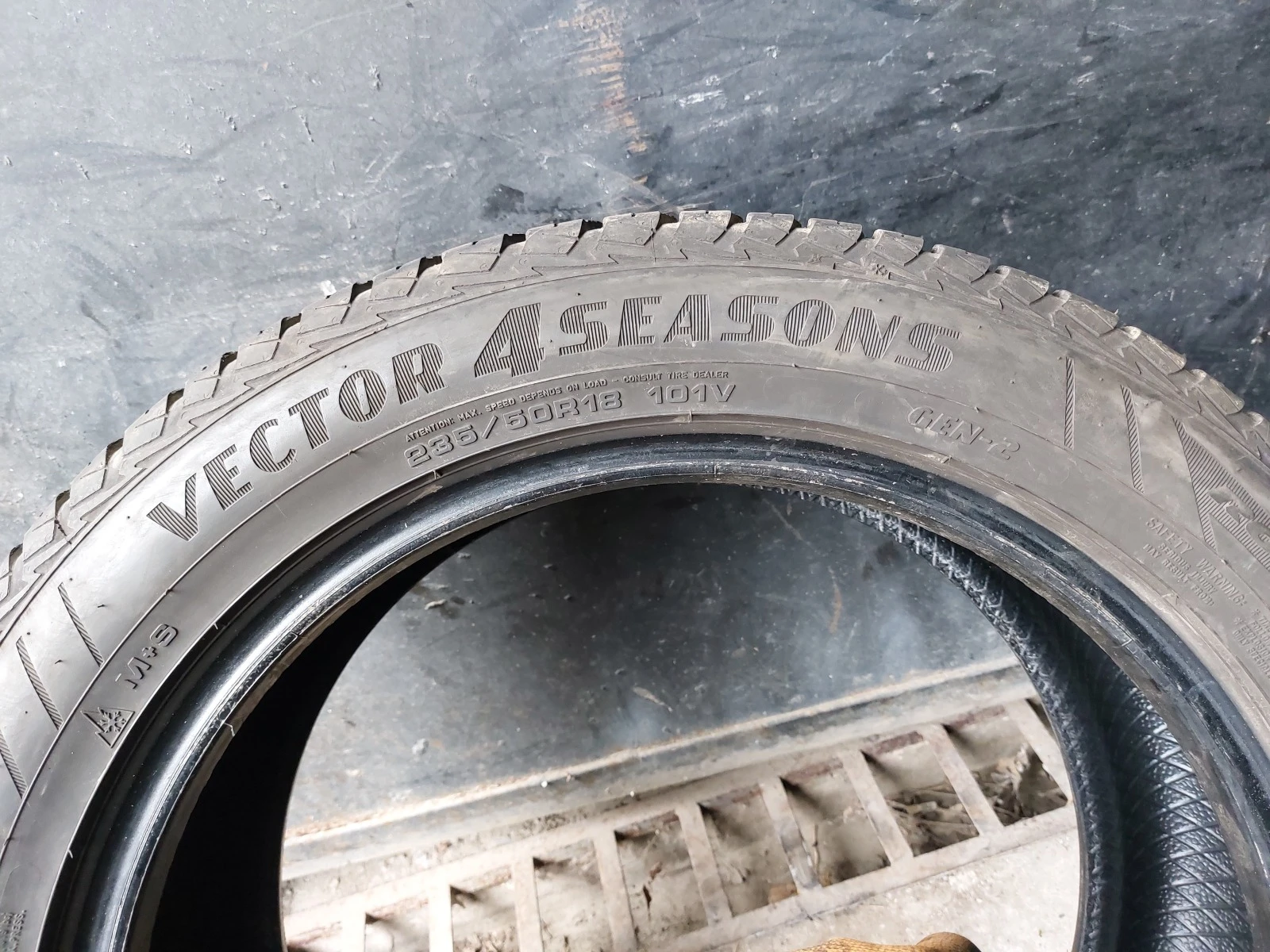���� 235/50R18 | Mobile.bg � ����������� 5