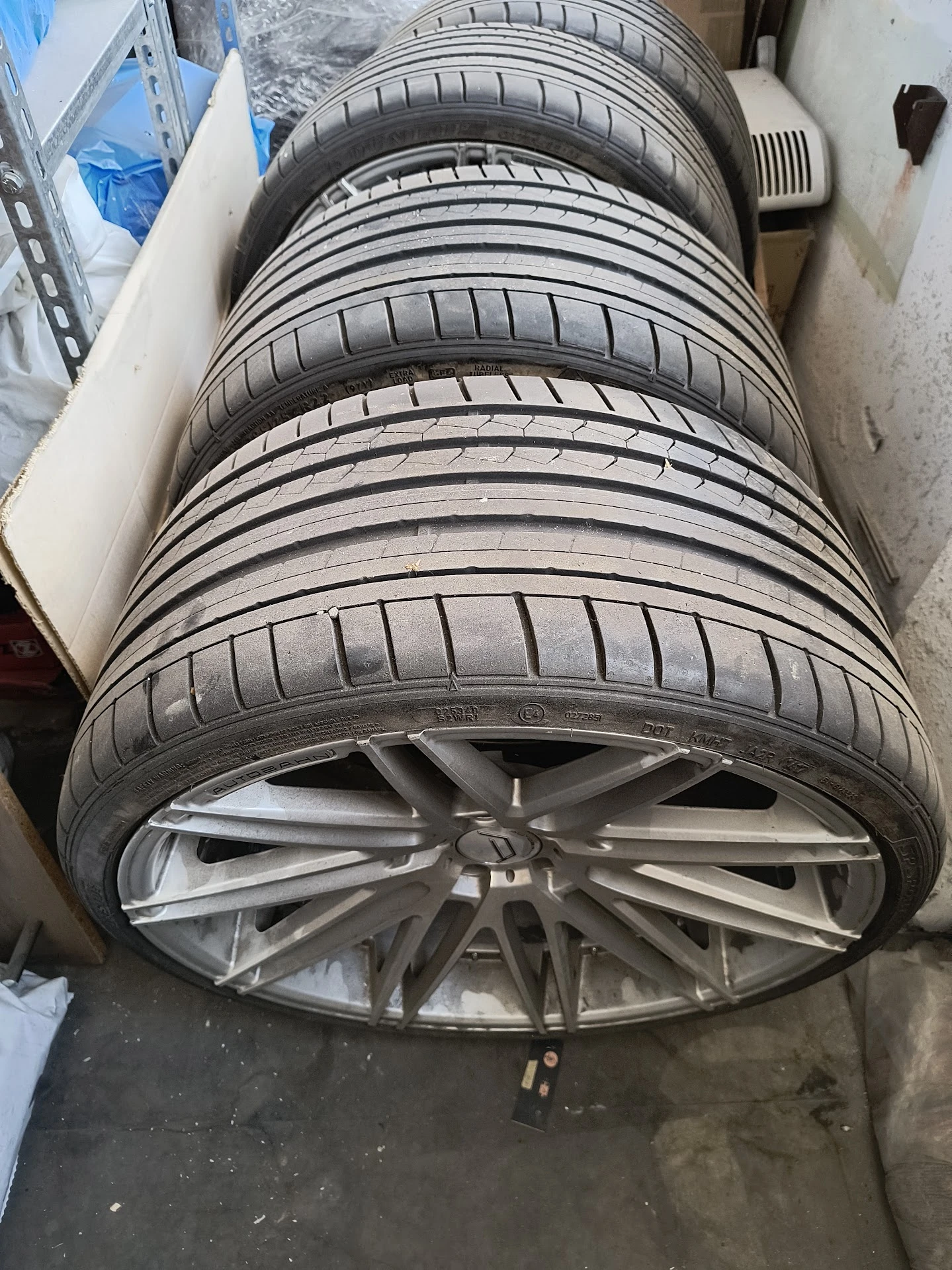 Гуми с джанти Dunlop 265/30R22, снимка 4 - Гуми и джанти - 54390933