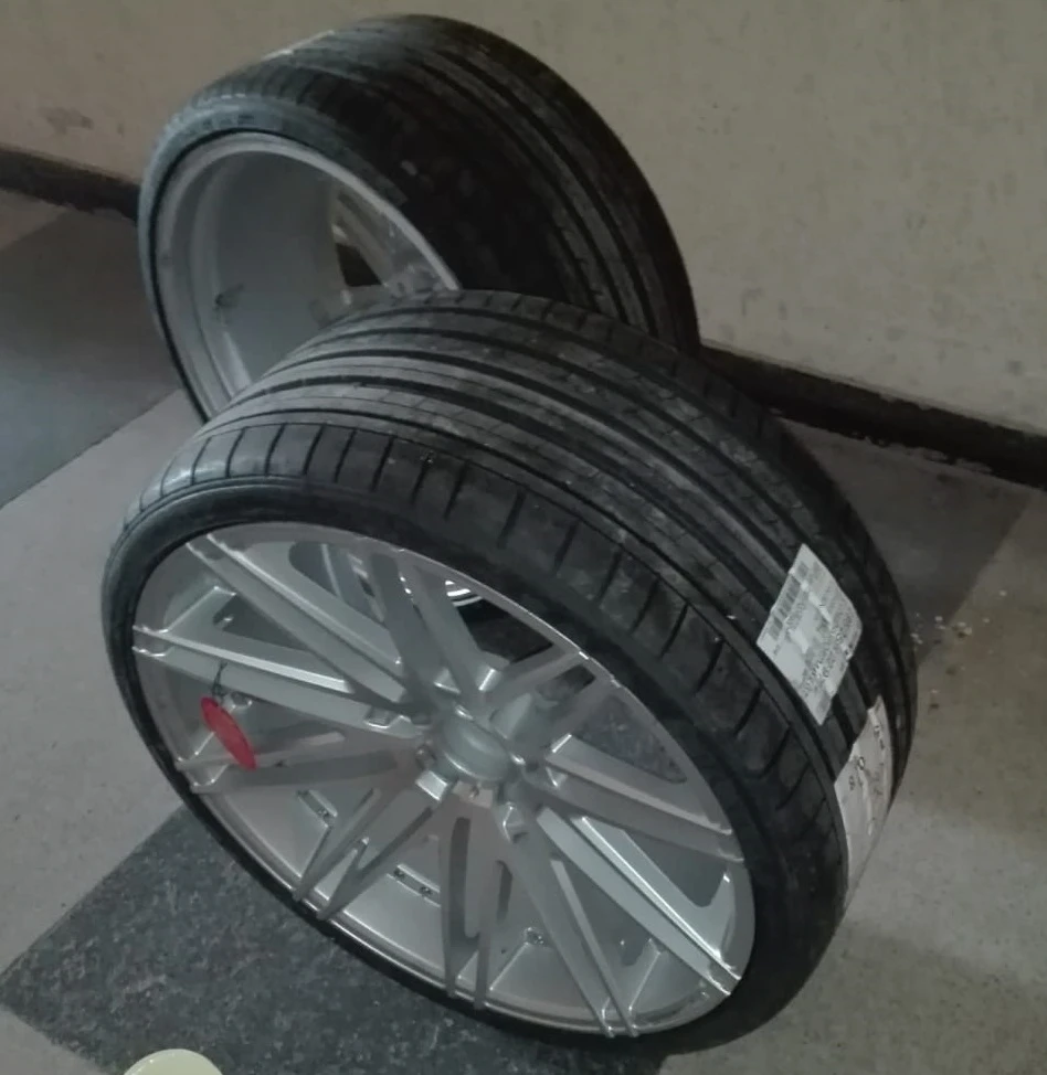 Гуми с джанти Dunlop 265/30R22