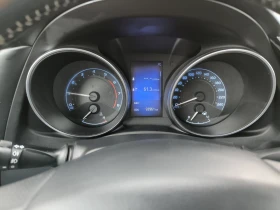 Toyota Auris 1.2I Turbo 16V Фейс Гаранция до 2027 , снимка 10