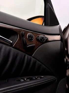 Mercedes-Benz E 500 4x4, снимка 4