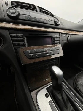 Mercedes-Benz E 500 4x4, снимка 5