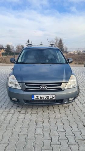 Kia Carnival мини ван, снимка 6