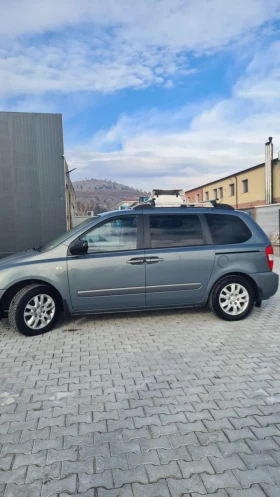 Kia Carnival мини ван, снимка 9