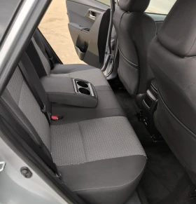 Toyota Auris 1.2I Turbo 16V Фейс , снимка 12
