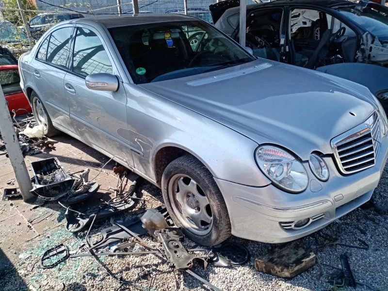 Mercedes-Benz E 220 2.2cdi 150к, снимка 1 - Автомобили и джипове - 40445849