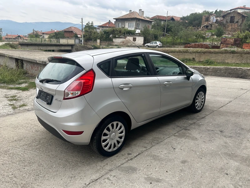 Ford Fiesta, снимка 5 - Автомобили и джипове - 47400179