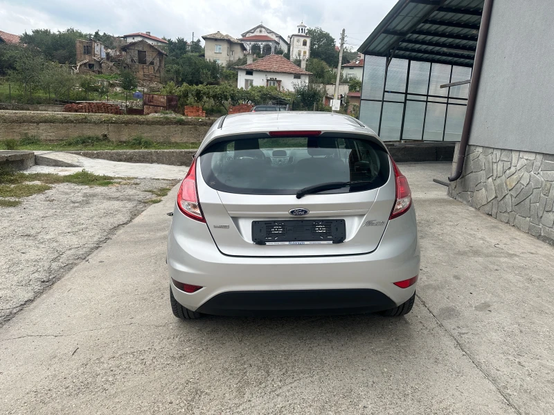 Ford Fiesta, снимка 6 - Автомобили и джипове - 47400179