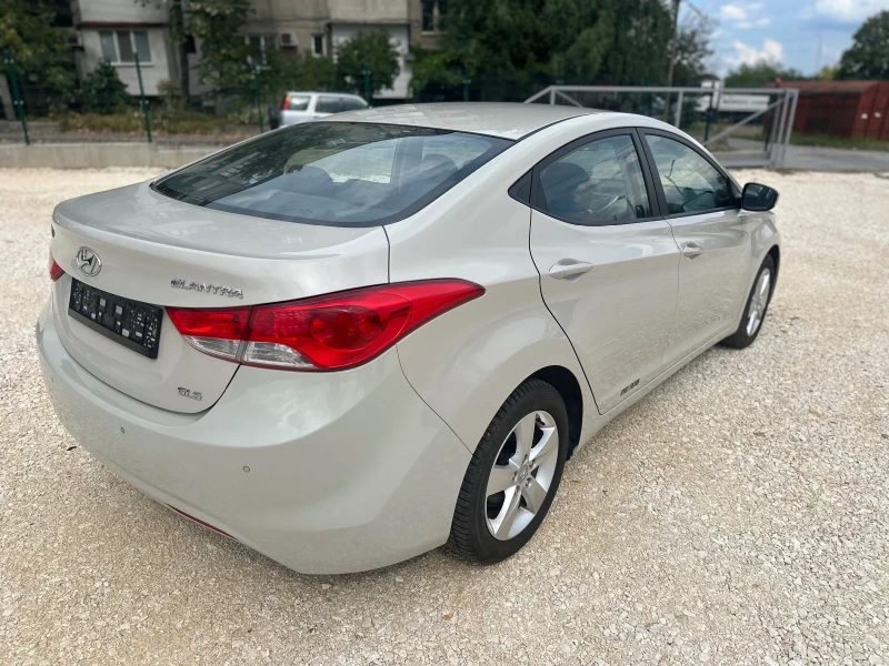 Hyundai Elantra 1.6//KLIMATRONIK//EURO5 A//EDITION GS, снимка 4 - Автомобили и джипове - 47657244