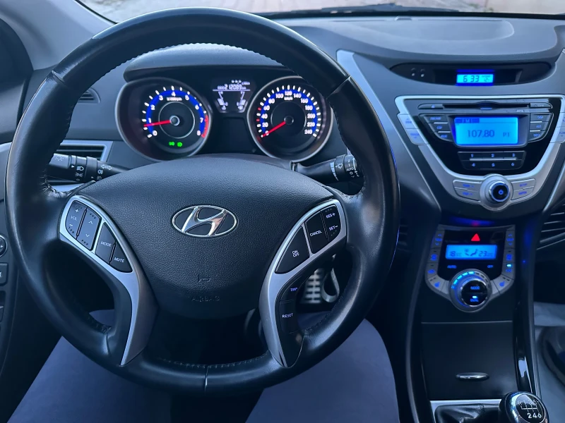 Hyundai Elantra 1.6//KLIMATRONIK//EURO5 A//EDITION GS, снимка 10 - Автомобили и джипове - 47657244