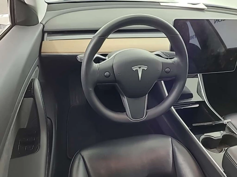 Tesla Model 3 Standart Range Plus, снимка 5 - Автомобили и джипове - 49682945