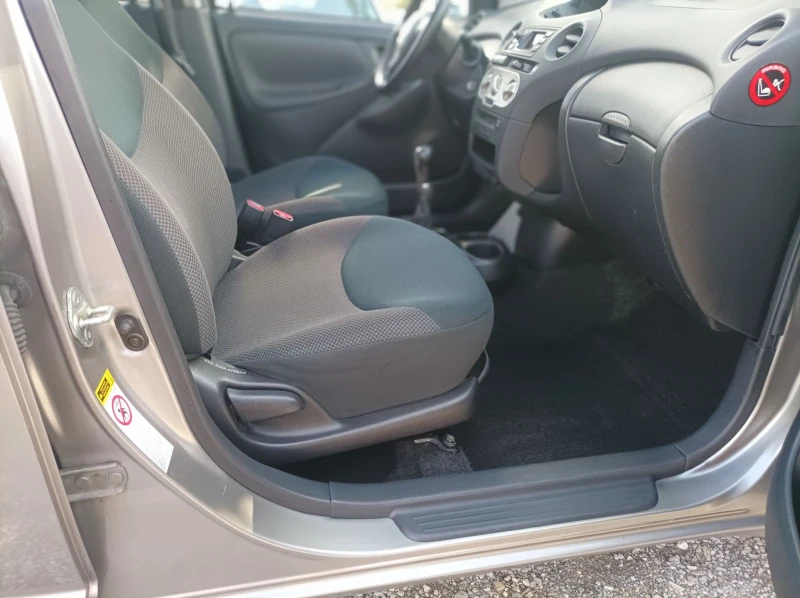 Toyota Yaris * * * SOL* * * 1.4d4d* * * ITALIA* * * , снимка 7 - Автомобили и джипове - 51563470
