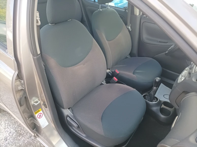 Toyota Yaris * * * SOL* * * 1.4d4d* * * ITALIA* * * , снимка 9 - Автомобили и джипове - 51563470