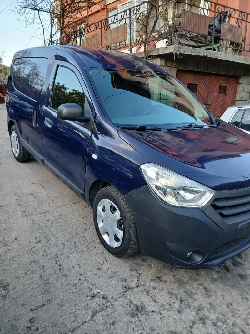 Dacia Dokker 1.5 DCI, снимка 2 - Автомобили и джипове - 52158273