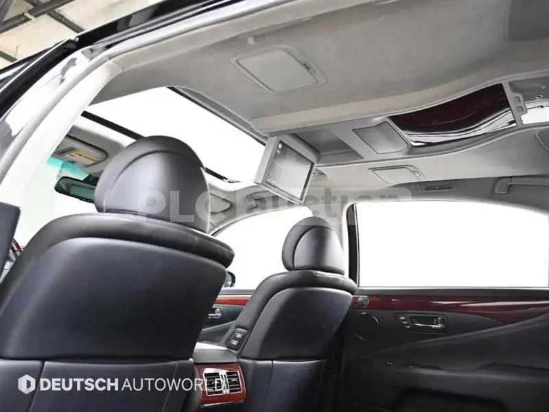 Lexus LS 460 LONG V8 Преглед на място, реална цена до София, снимка 17 - Автомобили и джипове - 54489459