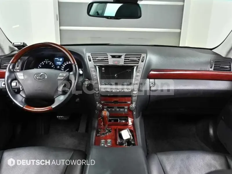 Lexus LS 460 LONG V8 Преглед на място, реална цена до София, снимка 7 - Автомобили и джипове - 54489459