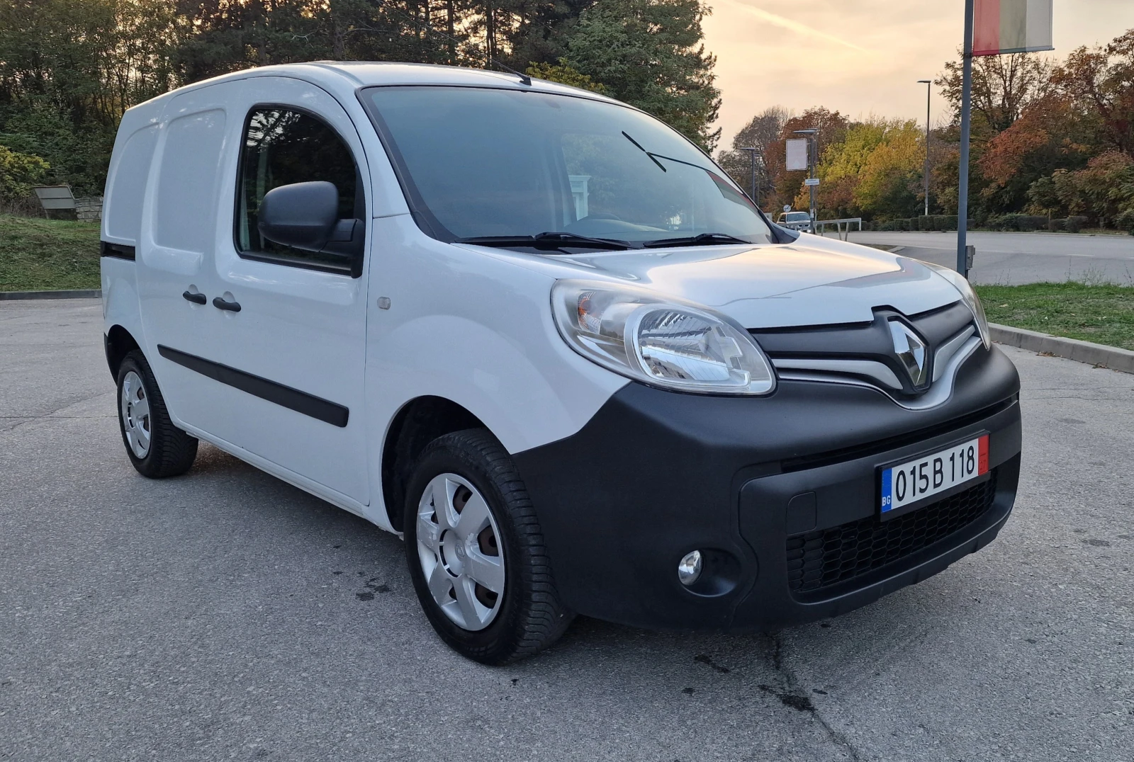 Renault Kangoo 1.5dci/75к.с./Темпомат* Парктроник* старт/стоп*  - изображение 2