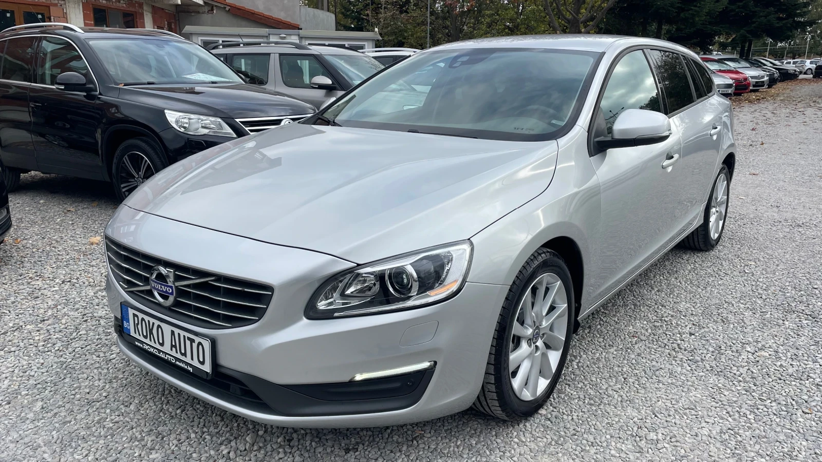 Volvo V60 2.0 D4/ FACELIFT/АВТОМАТИК/100%РЕАЛНИ КМ/ - изображение 3