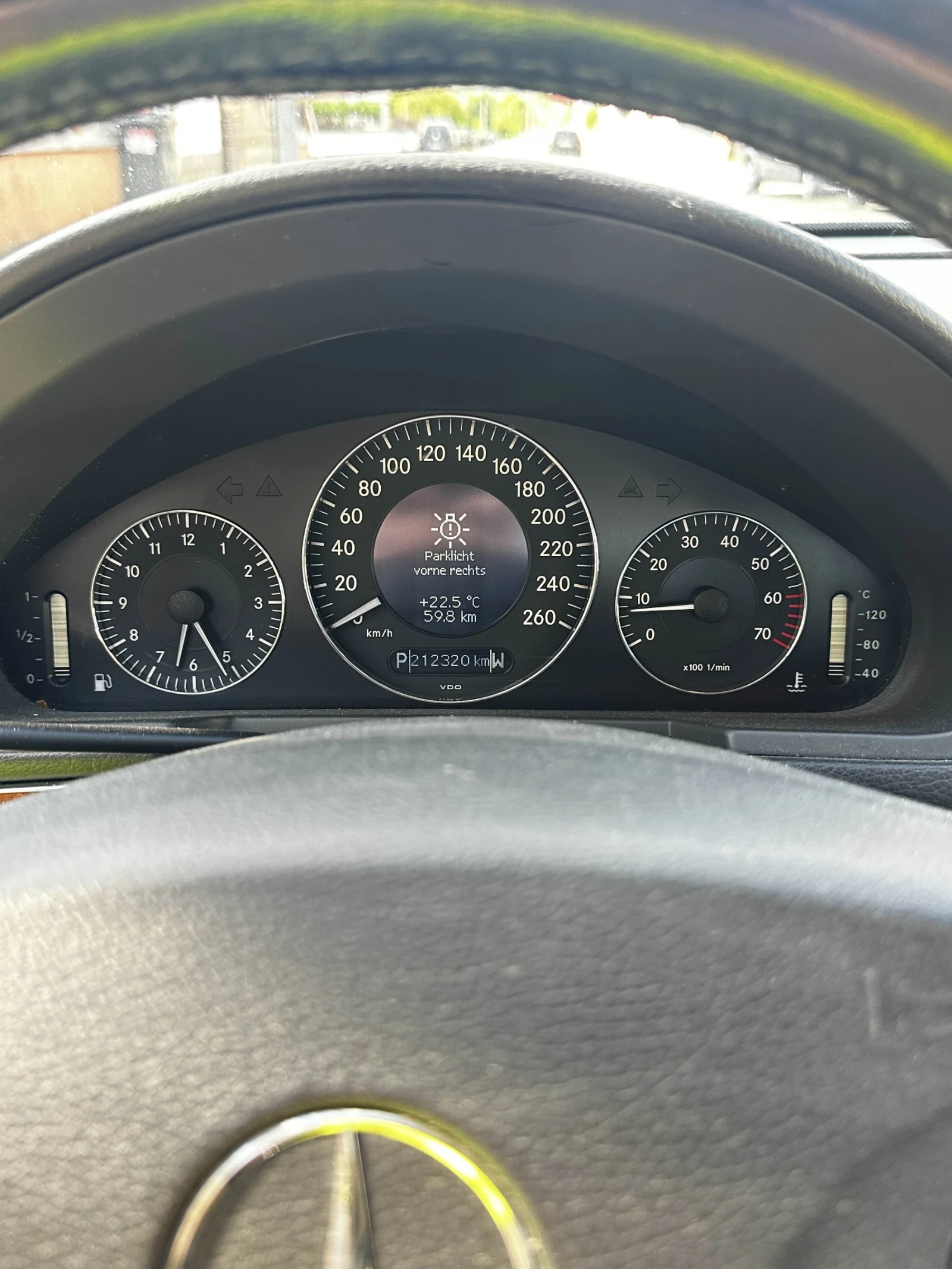 Mercedes-Benz E 240 2.4 Elegance - изображение 7