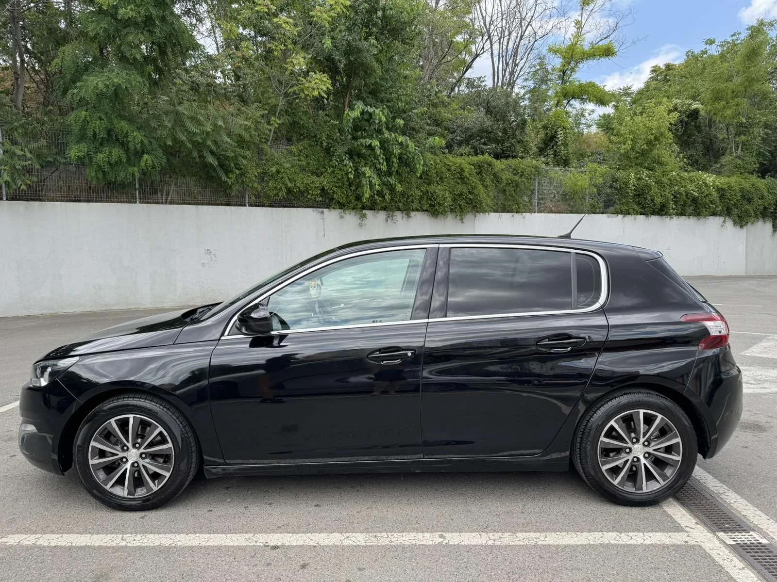 Peugeot 308 1.6 BlueHDi Allure 120к.с. - изображение 3