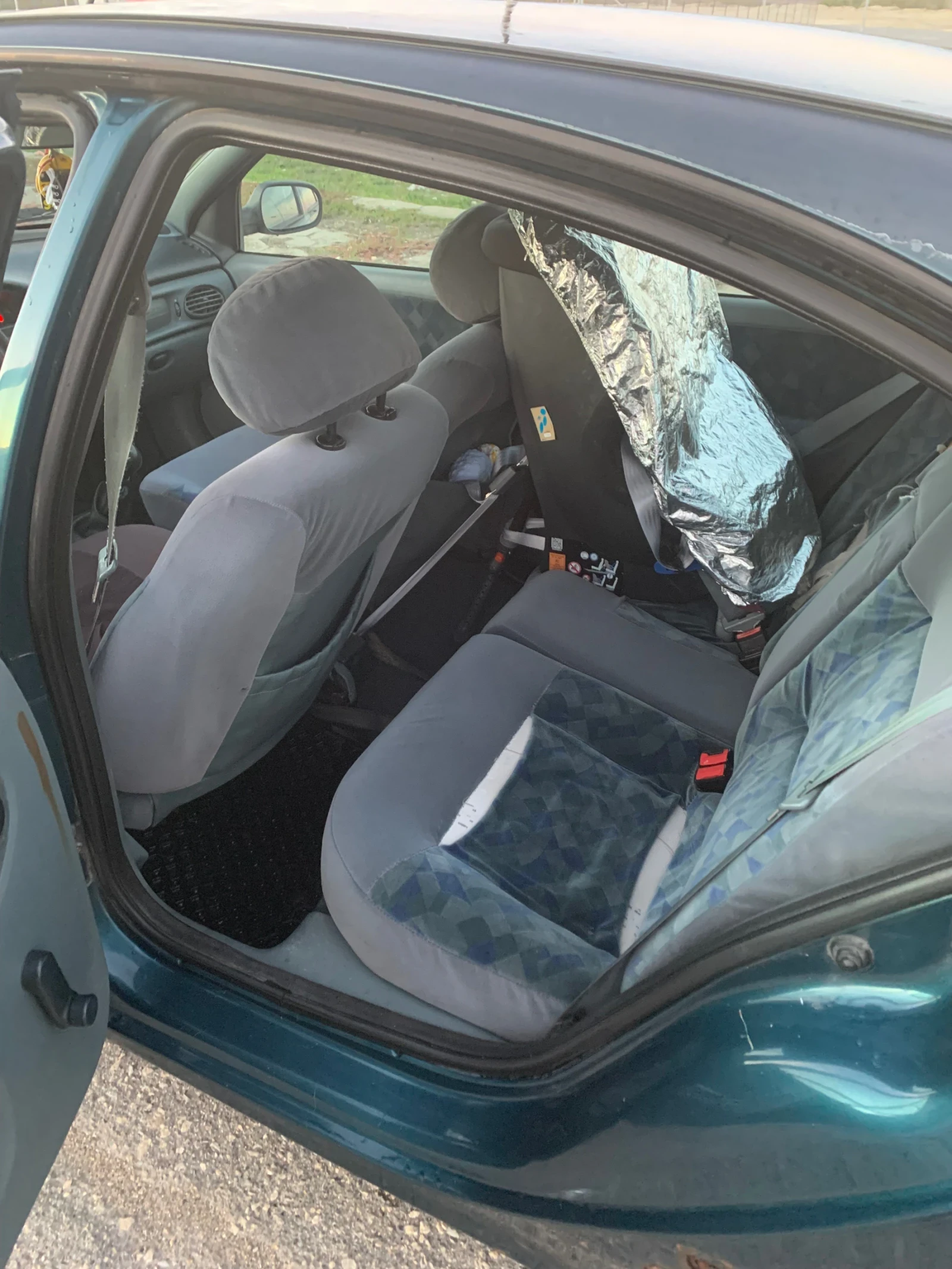 Renault Megane 2.0 | Mobile.bg — изображение 11