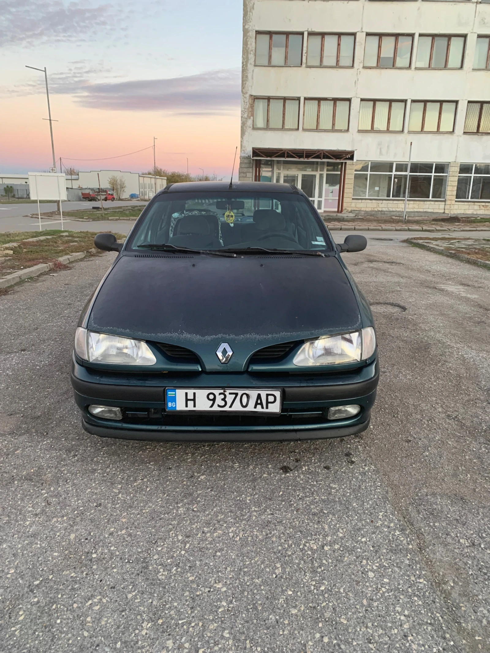 Renault Megane 2.0 | Mobile.bg — изображение 3