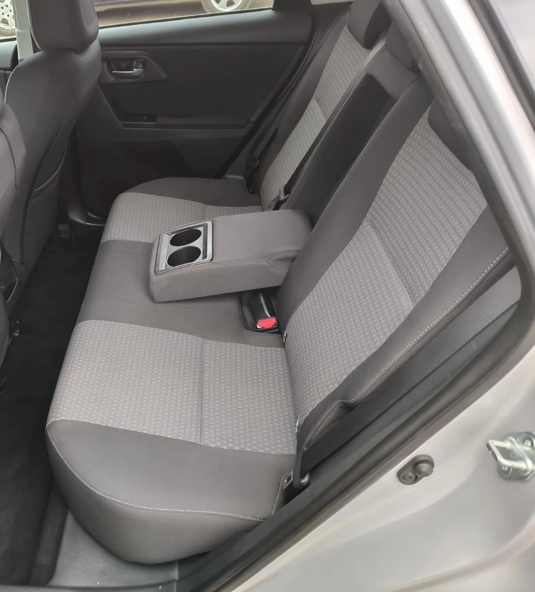 Toyota Auris 1.2I Turbo 16V ����  | Mobile.bg � ����������� 11