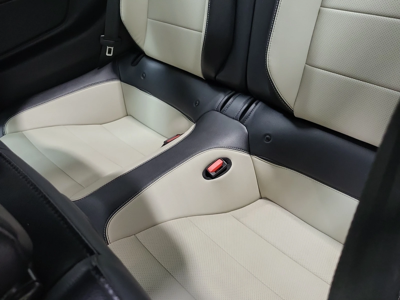 Ford Mustang EcoBoost Premium, снимка 12 - Автомобили и джипове - 53761037